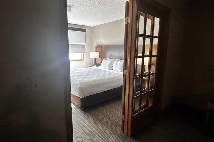 Country Inn & Suites by Radisson Baxter, MN