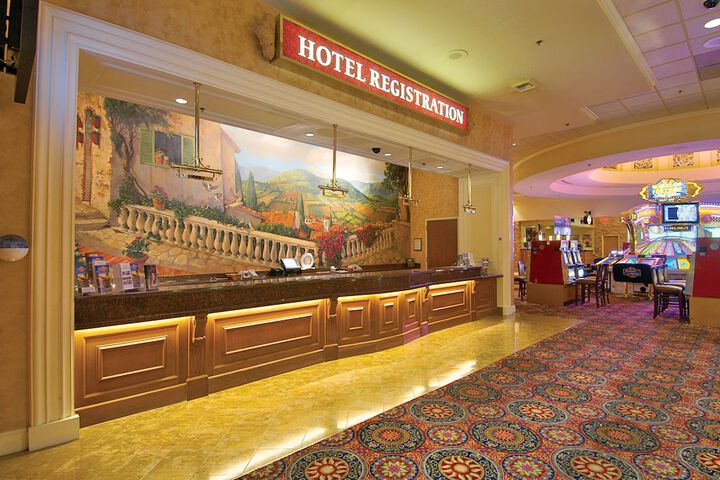 Hotel Interior 4 of 35