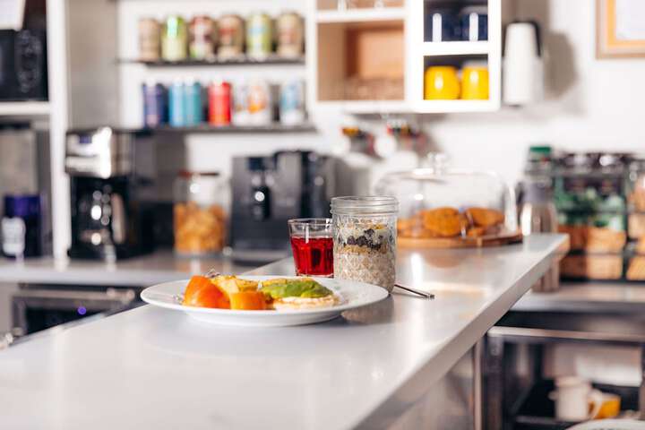 Breakfast/Coffee Service 121 of 158
