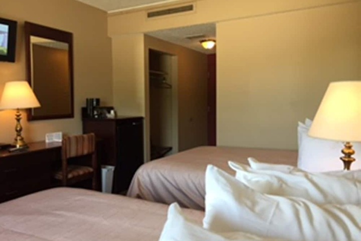 Room 9 of 47