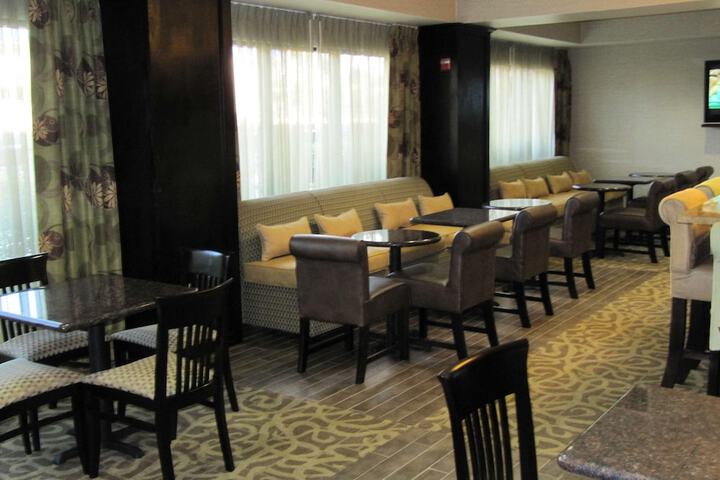 Hotel Interior 10 of 37