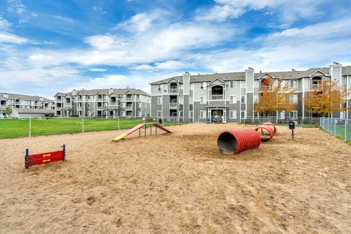 Remodeled Apt Pool Gym - Near Hill AFB Lagoon