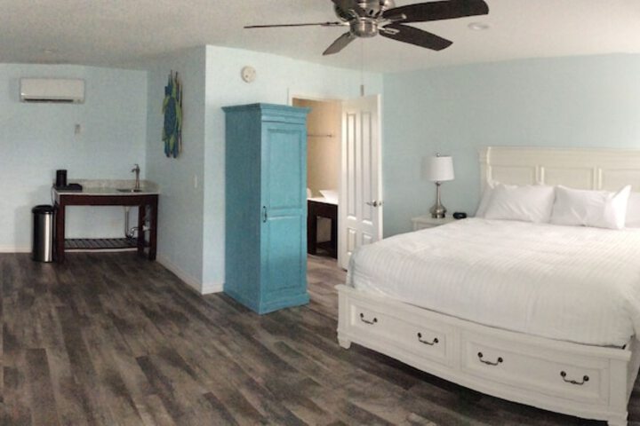 Room 26 of 48