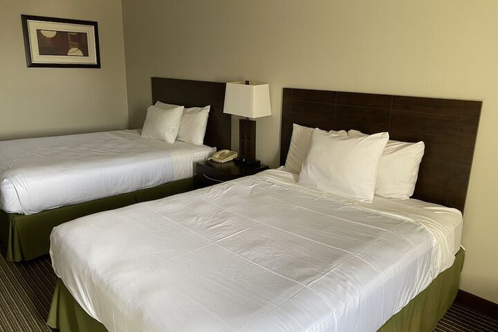 Room 15 of 34
