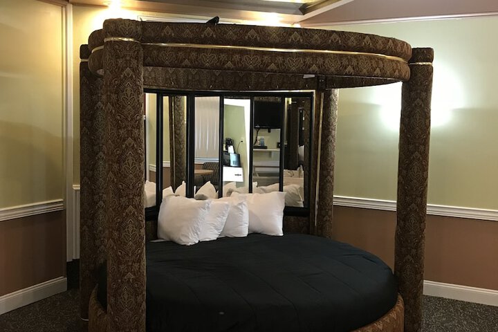 Inn of the Dove