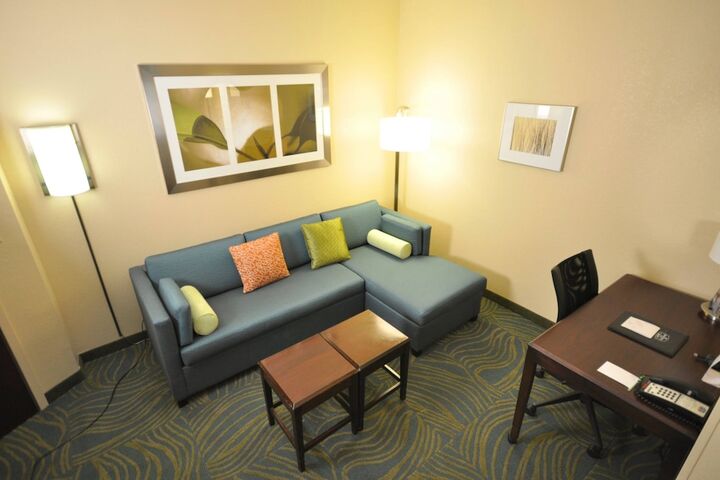 Room 8 of 20