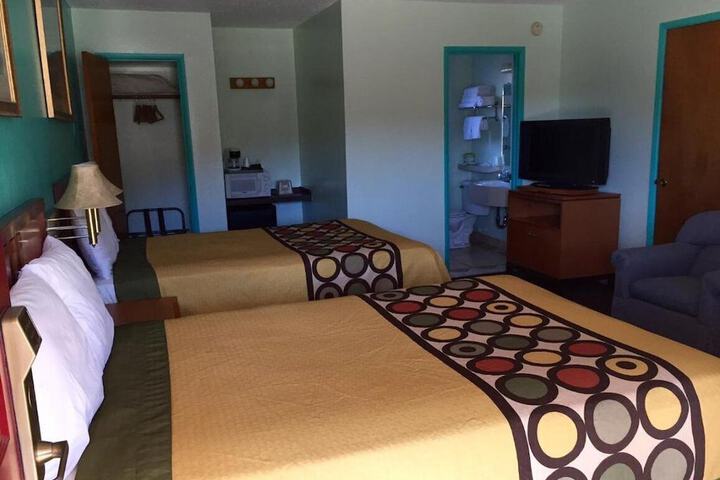 Klamath Motor Lodge