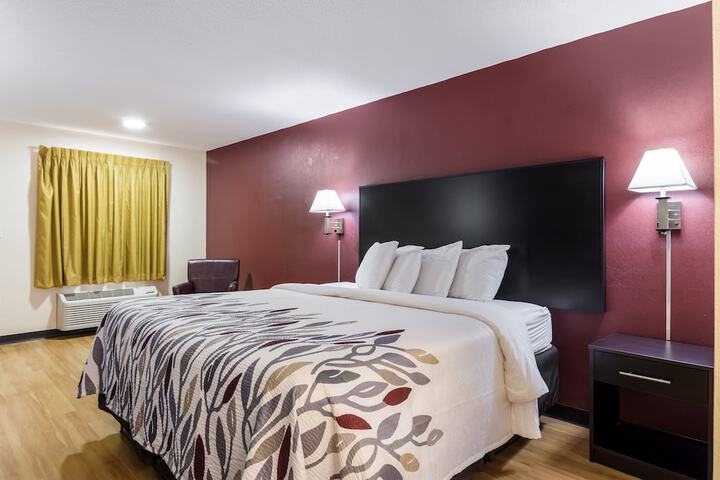 Room 15 of 31