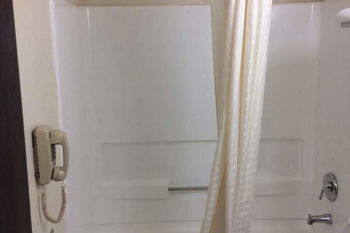 Room 38 of 44