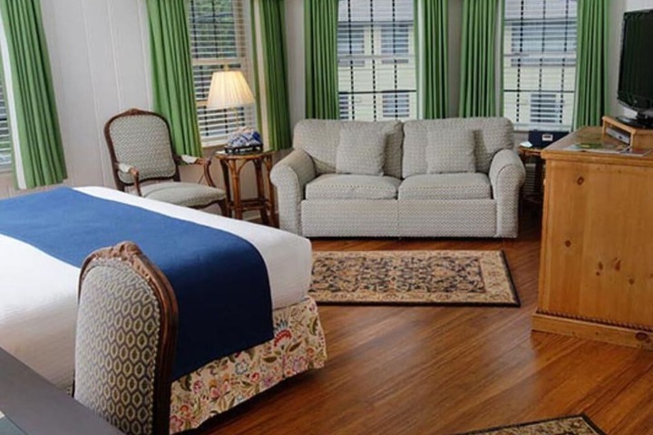 The Bellmoor Inn & Spa