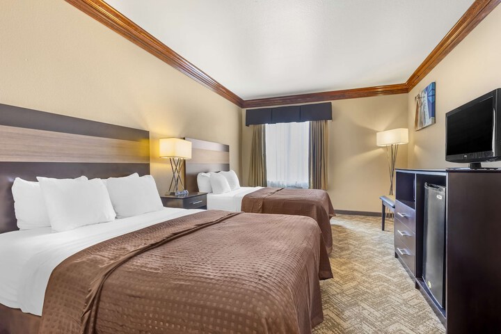Room 15 of 35