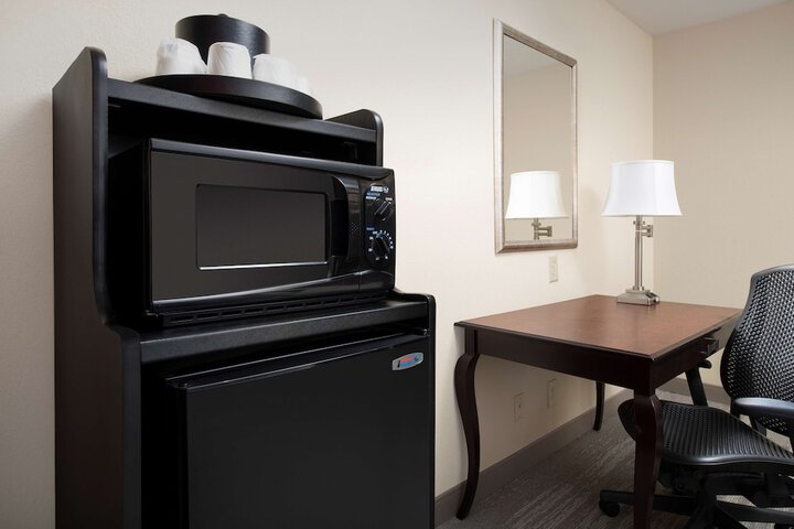 Room 15 of 25