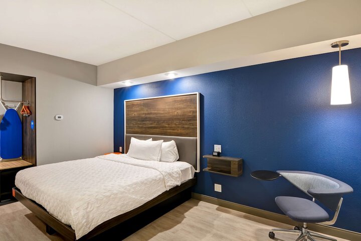 Room 20 of 46