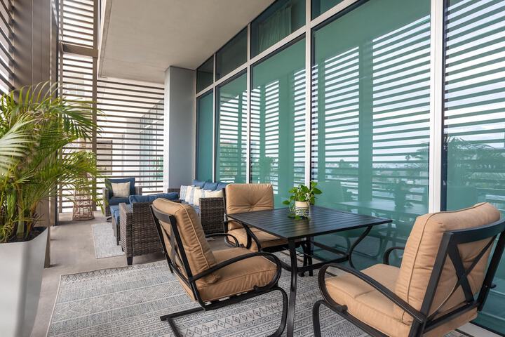 Wyndham Grand Clearwater Beach