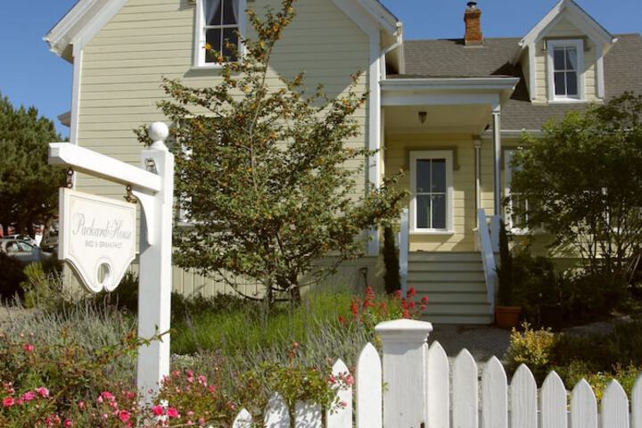 Inns of Mendocino
