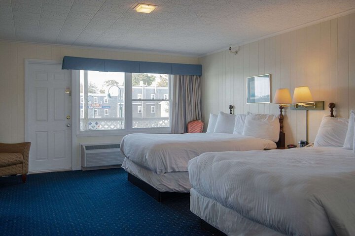 Fishermans Wharf Inn
