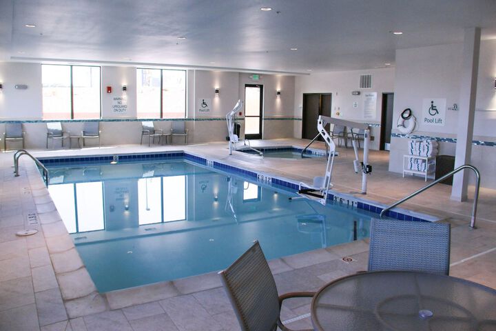 Holiday Inn & Suites Denver Tech Center-Centennial by IHG
