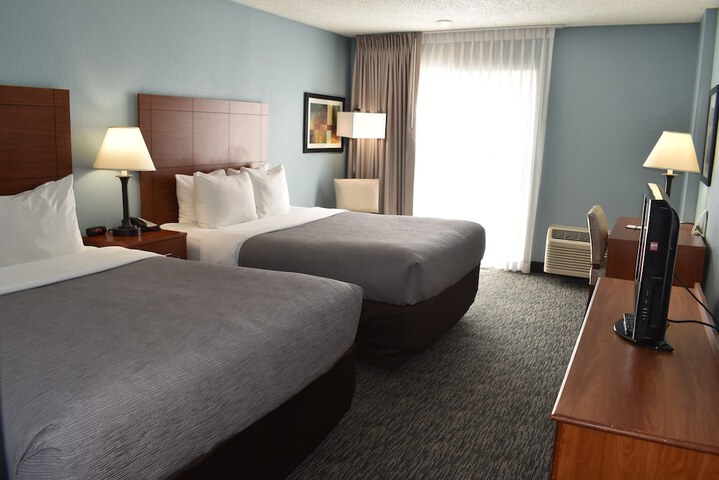 Quality Inn and Suites Garden of the Gods