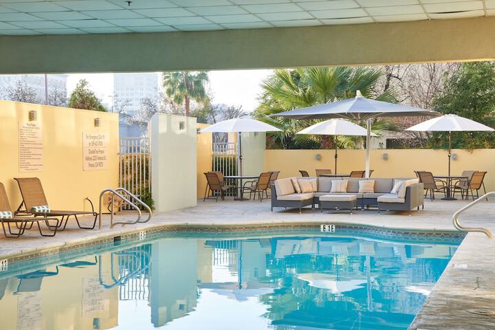 DoubleTree by Hilton Fresno Convention Center