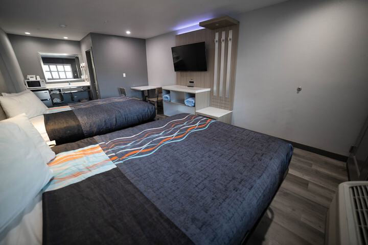 Room 73 of 73
