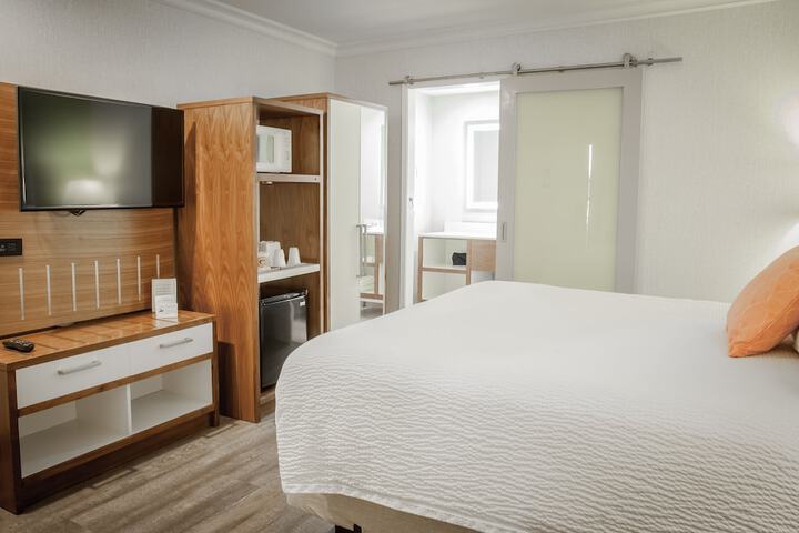 Room 20 of 76