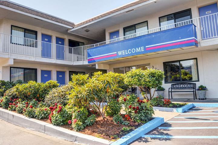 Motel 6 Springfield OR - Eugene North