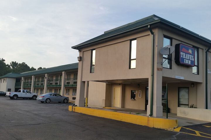 Hotel 10 of 21