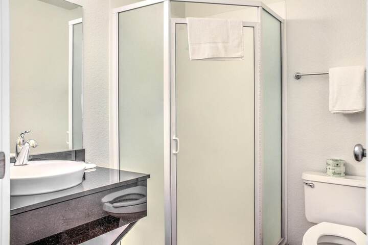 Motel 6 Mojave CA