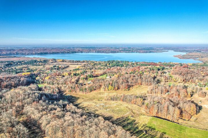 Bellaire Resort Condo: Ski Tube, Explore!
