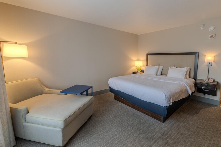 Hampton Inn & Suites Florence-Downtown