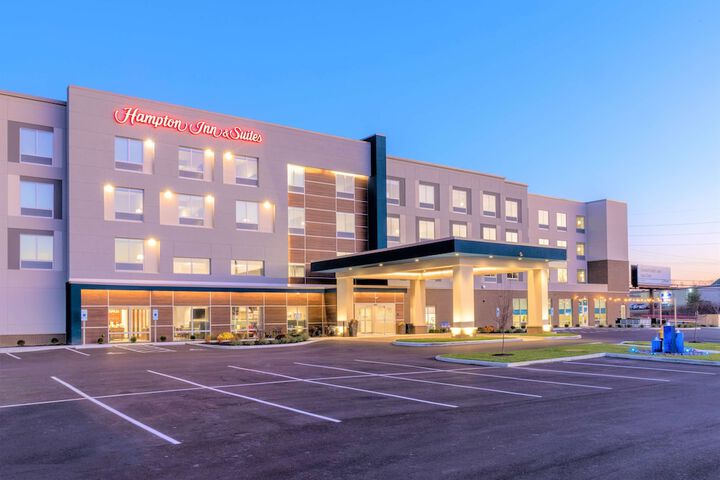 Hotel 4 of 40