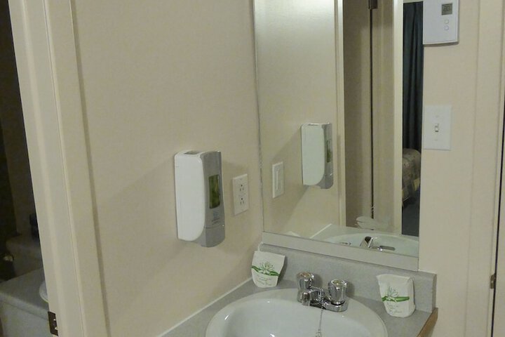 Room 26 of 36