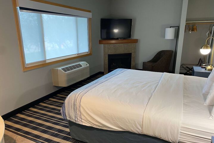 Room 31 of 49