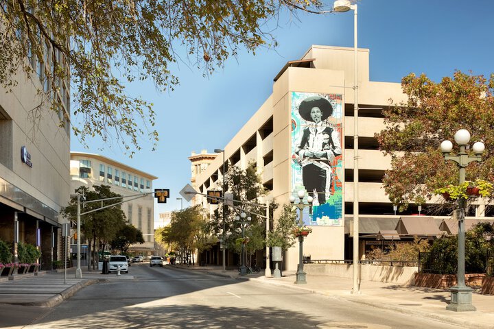 Hyatt Regency San Antonio Riverwalk