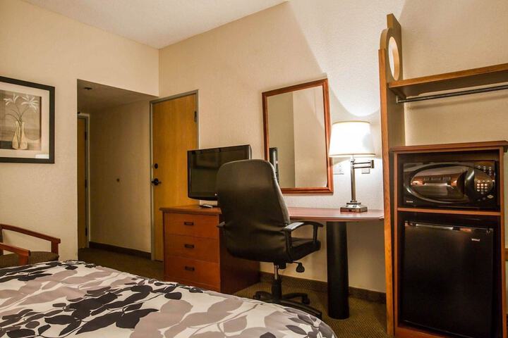 Room 14 of 29