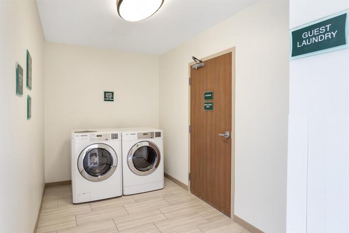 Best Western Plus Executive Hotel & Suites