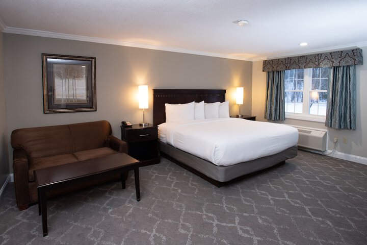 Room 21 of 35
