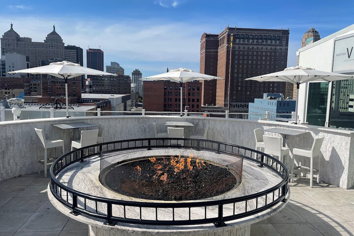 Terrace/Patio 106 of 108