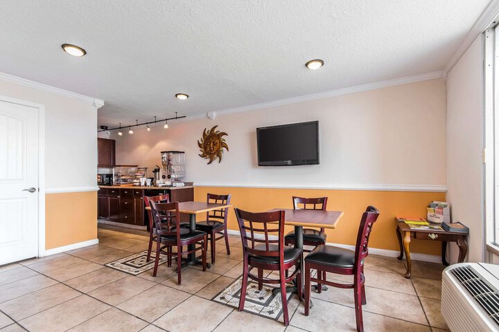 Rodeway Inn Hopkinsville