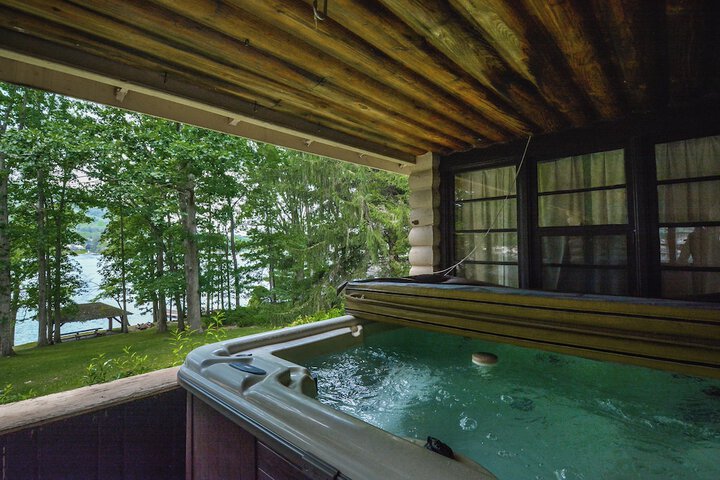 Simpsons Sanctuary by Taylor Made Deep Creek