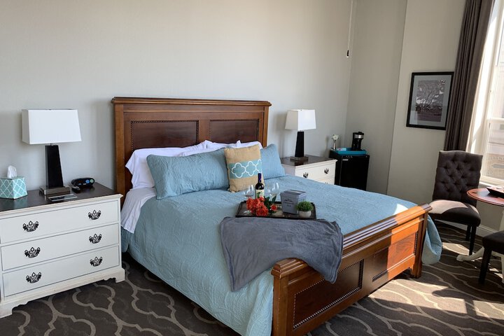 Room 26 of 32
