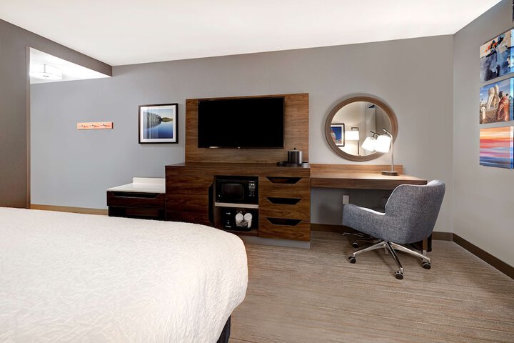 Room 11 of 31