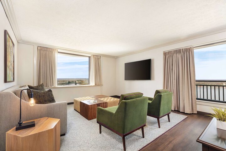 Galt House Hotel Trademark Collection by Wyndham