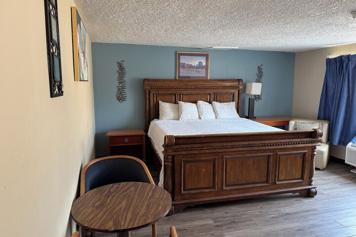 Safari Motel