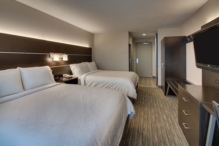 Room 28 of 42