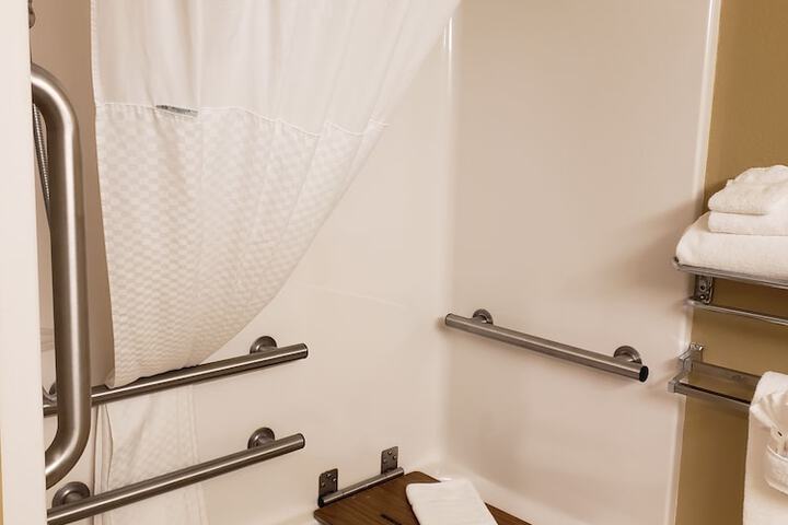 Microtel Inn & Suites by Wyndham Dover