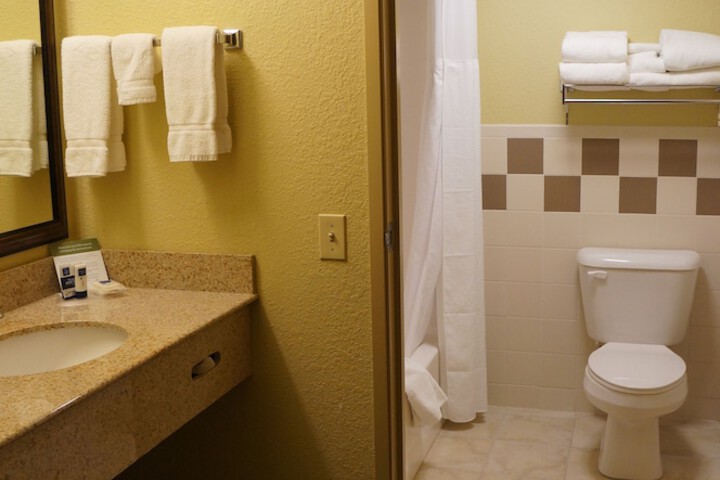 Room 47 of 61