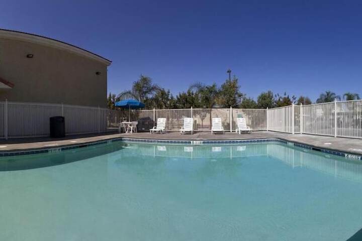 Holiday Inn Express Delano by IHG