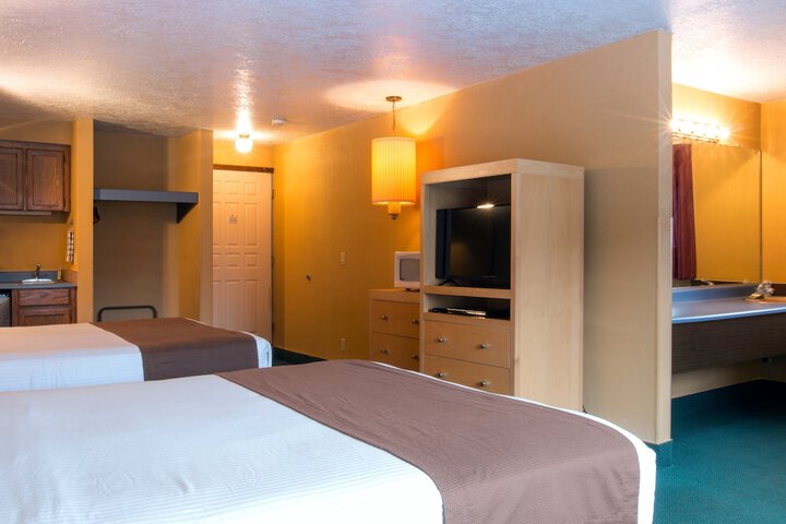 Hi-Tide Oceanfront Inn
