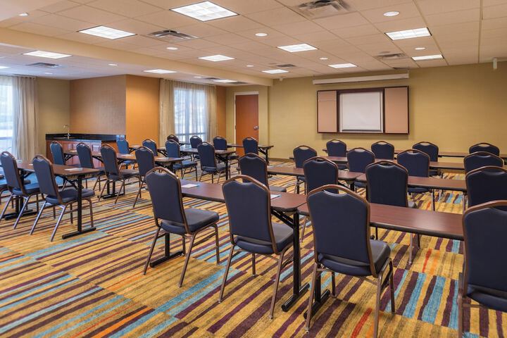 Fairfield Inn & Suites by Marriott San Antonio NE / Schertz